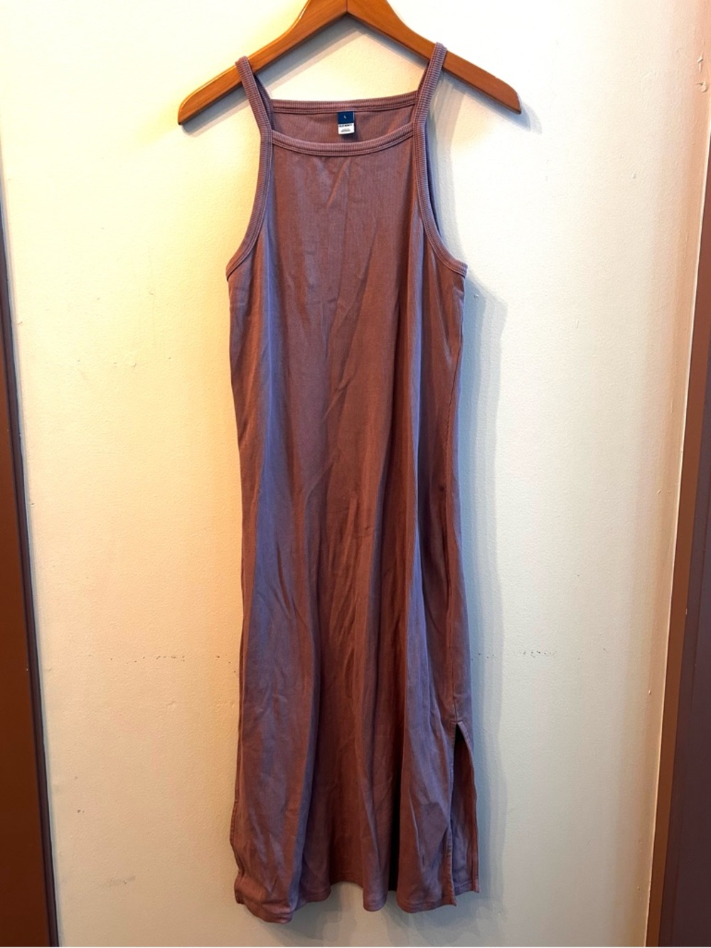 Old Navy Ribbed Midi Dress